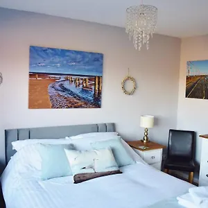 abbey-view-bagdale-4-star-and-centre-of-whitby.yorkshirehotels.net/